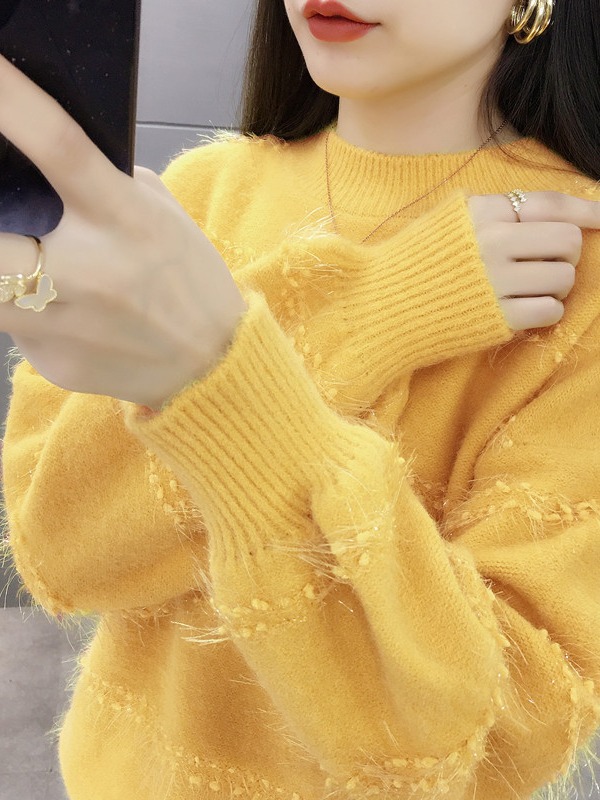 Picture of Sweater women's winter inner wear 2024 New bottoming shirt autumn and winter popular loose lazy style outer wear western style top