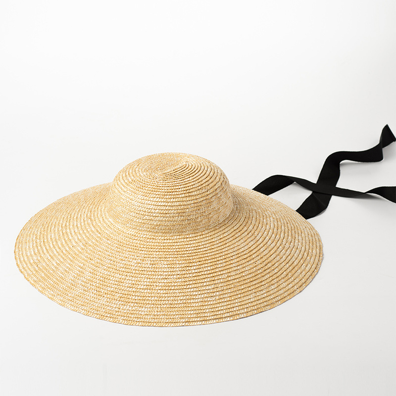 European and American British Retro Shallow Top Wheat Straw Big Beave Top Hat Women's Stage Show Beach Sun Protection and Sunshade Strap Straw Hat