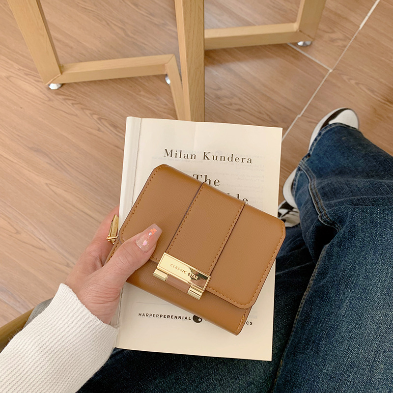 Picture of 2025 Cross-Border New Small Wallet Women's High-End Small Foldableing Wallet Short Zipper 70% off Clutch Bag for Women