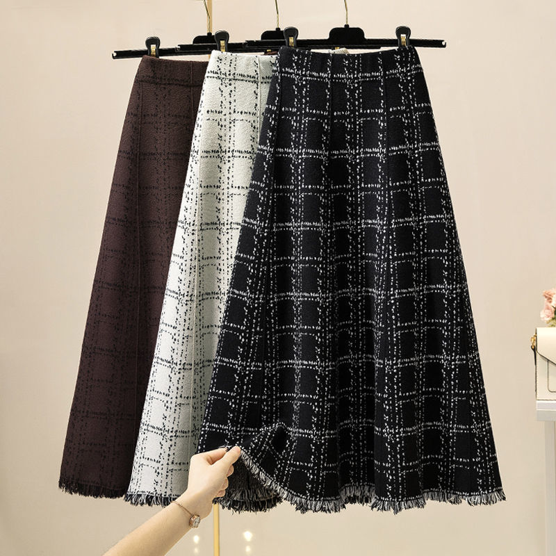 Fringed Plaid Skirt Women's Autumn and Winter High Waist Umbrella Skirt Elegant Mid-length A- line Knitted Large Swing Skirt All-match Slim Look