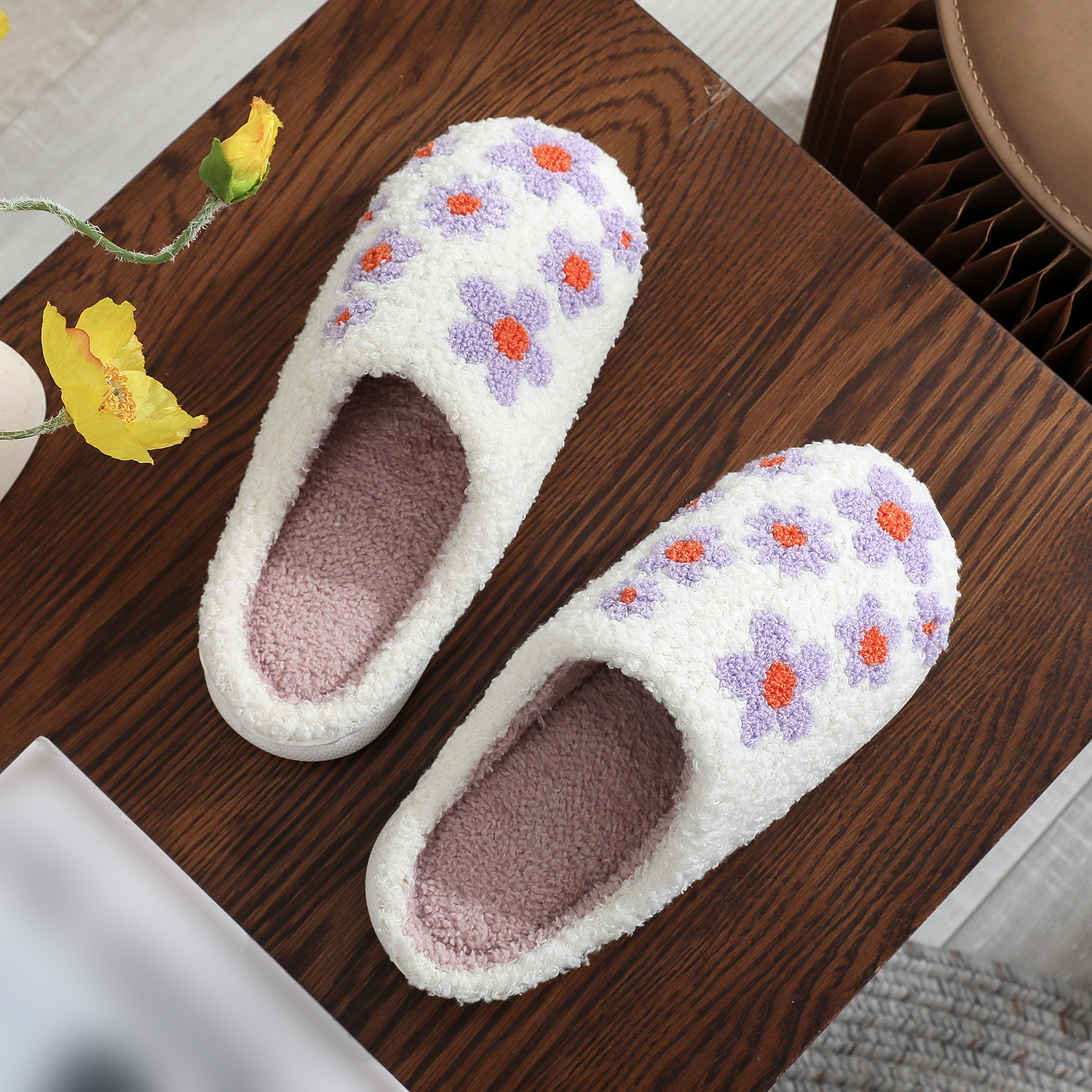 Picture of Ins Korean version of purple lilac embroidered cotton slippers autumn and winter indoor wool slippers cross-border for TEMU explosions