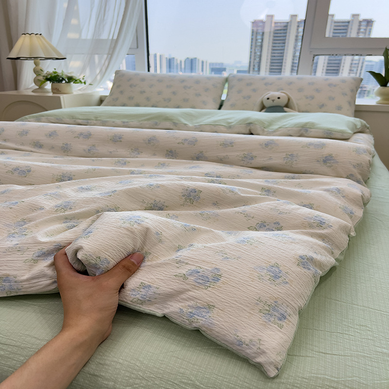Picture of Double-Layer Gauze Wrinkled Cotton Bed Four-Piece Set Small Fresh Quilt Cover Home Ins Style Floral Summer New Three-Piece Set