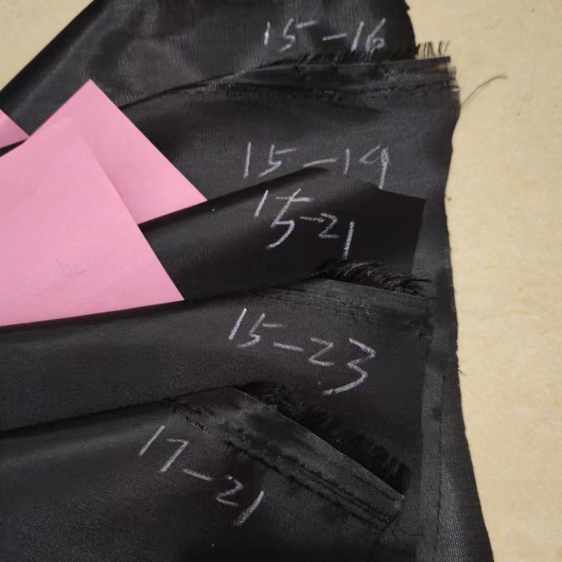 Sold in Stock 210Dpu Black Black Silk 15*19 Encrypted 15*21 Polyester Luggage Lining 210D Oxford Cloth