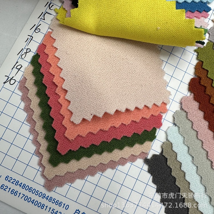 Spot supply of knitted polyester hemp 230 grams of twisted silk hemp knitted polyester Hemp Hemp casual clothing fabric