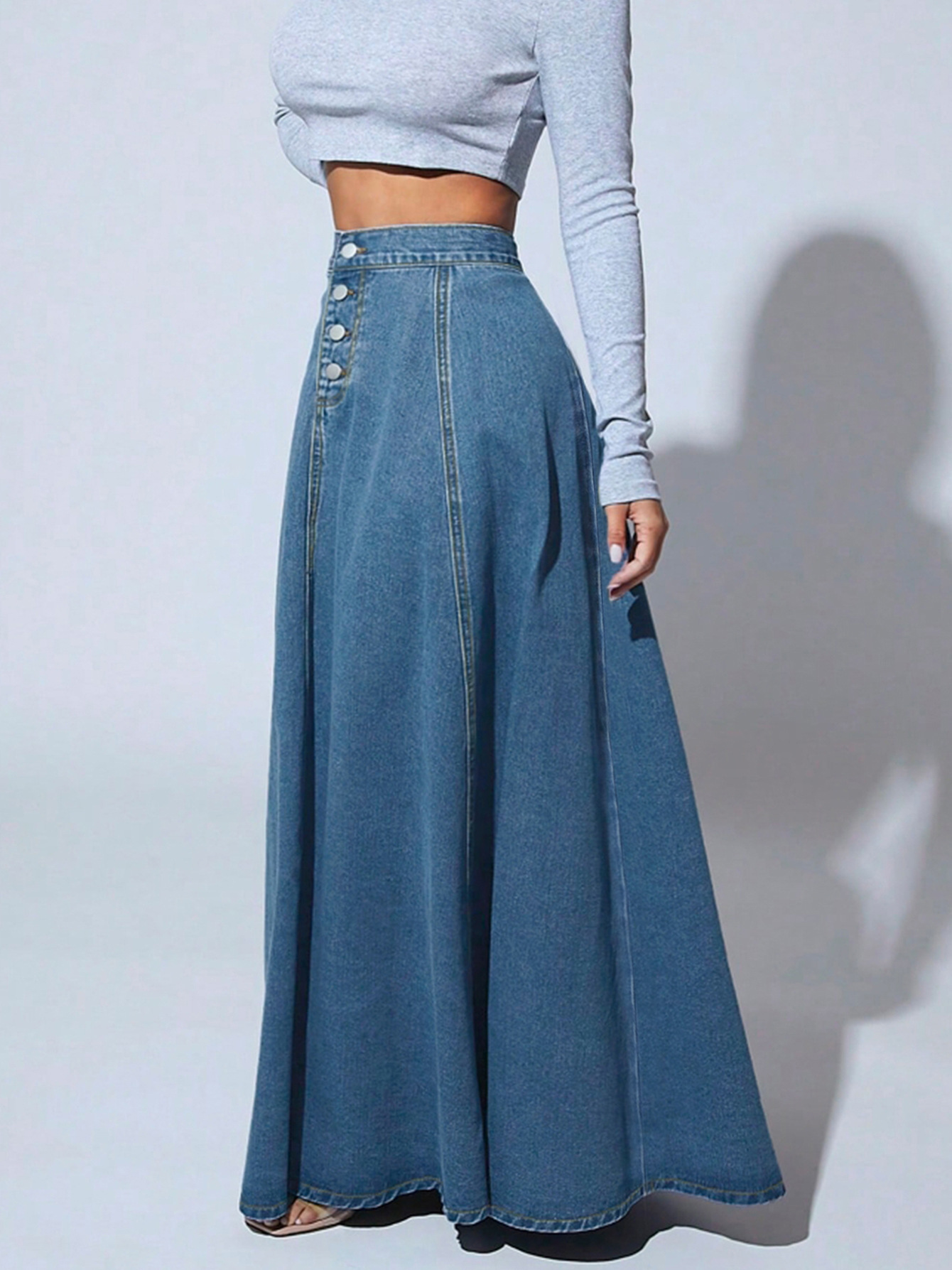 Picture of Cross-Border Export European and American Independent Station Design Single-Breasted Denim Skirt for Women Retro Style Large Hem A-Line Skirt