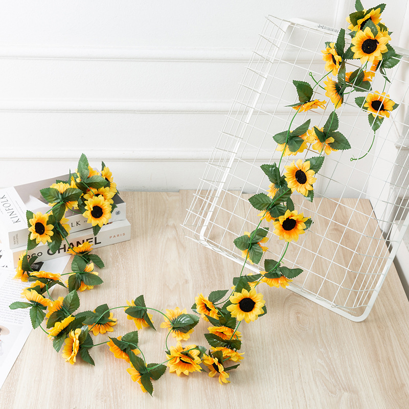 Picture of Simulated Sunflower Rattan Wholesale B&B Loft Decoration Silk Flower Vine Sunflower Vine Pastoral Style Flower Vine