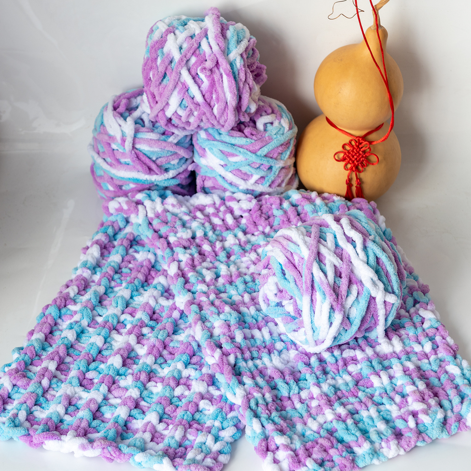 [Cross-border] Duan Dye Color Single-strand Ice Strip Wool Hook Shoes Hand-woven Carpet Line Coarse Wool Scarf diy
