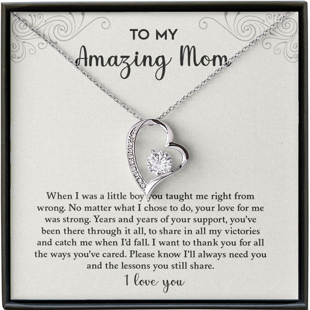 Picture of 1 Piece Love Pendant Eternal Heart Hollow Heart Necklace with Card Gift Box Mother's Day Gift