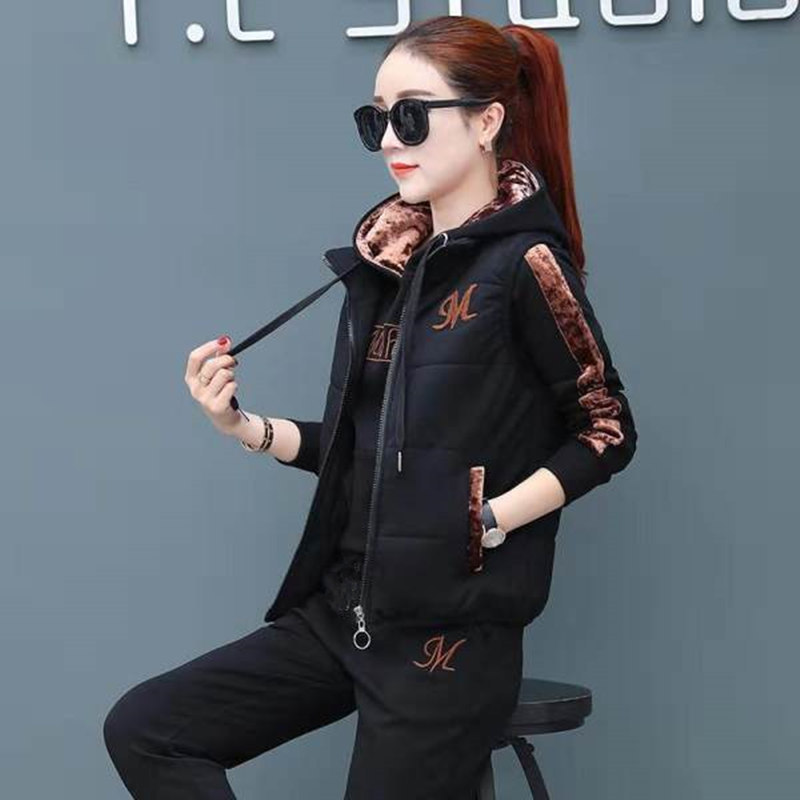 Picture of Velvet Thickeneded Sportswear for Women Autumn and Winter 2025 New Large Size Casual Three-Piece Winter Fashion Sweatshirt