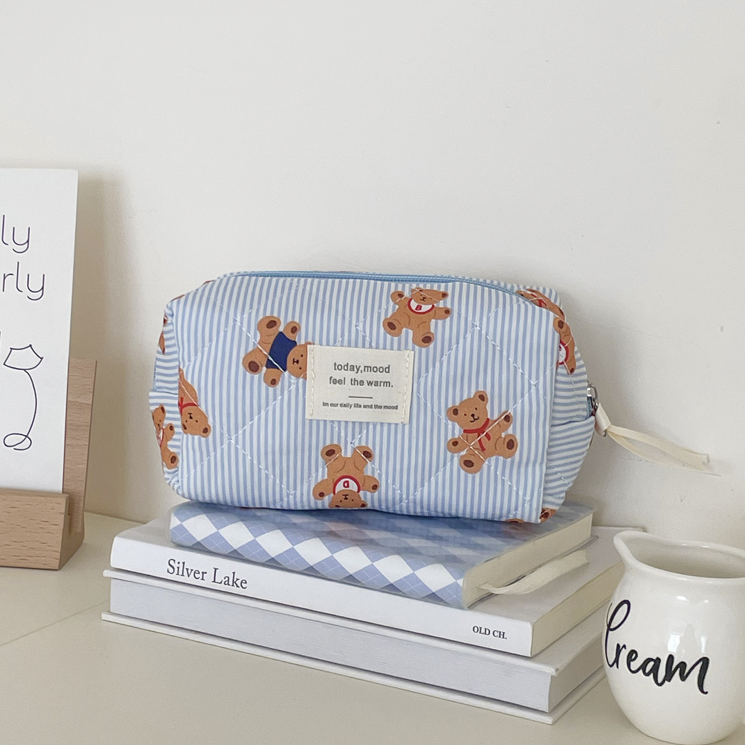 Picture of Cross-Border Pink Striped Bear Cosmetic Bag Student Portable Cute Cartoon Toiletry Bag Quilted Portable Storage Bag