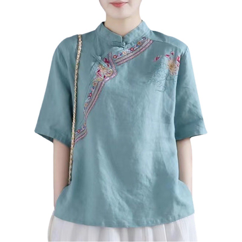 Chinese style cotton linen embroidered V-neck buckle top artistic retro ethnic New embroidered loose short sleeve t-shirt for women