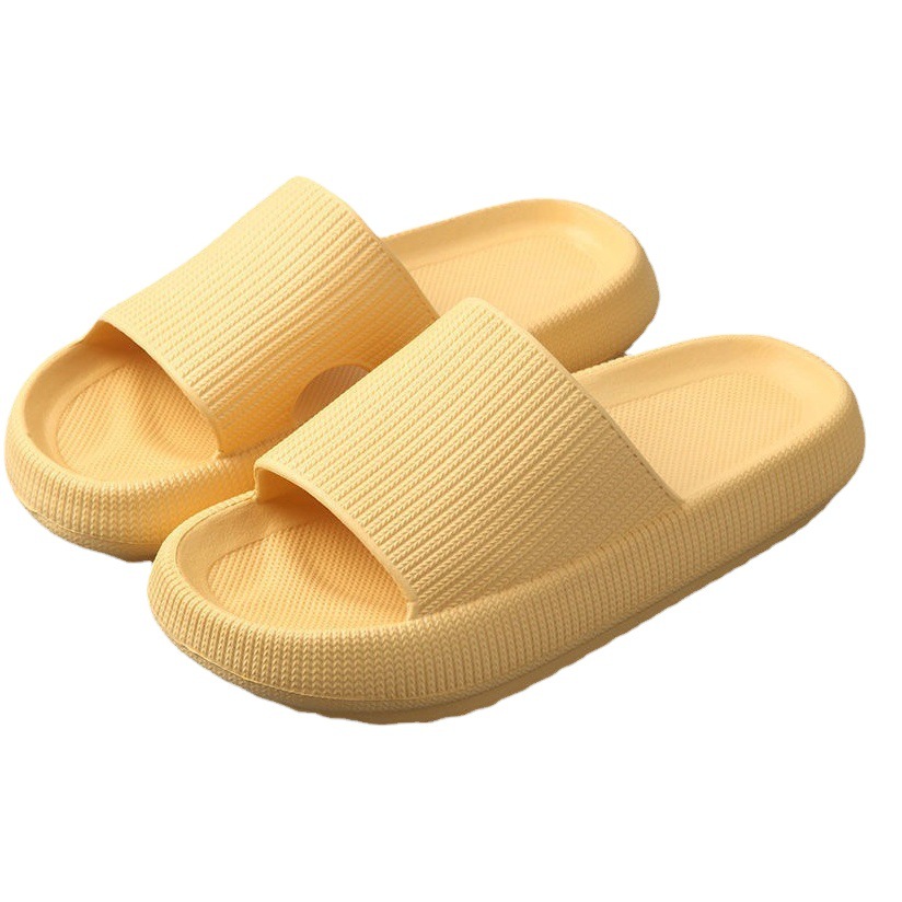 New Summer Ins Thick Sole Trick Feeling Leakage Lightweight Thick Sole Indoor Couple Sandals Set Toe Plastic Slippers plus size
