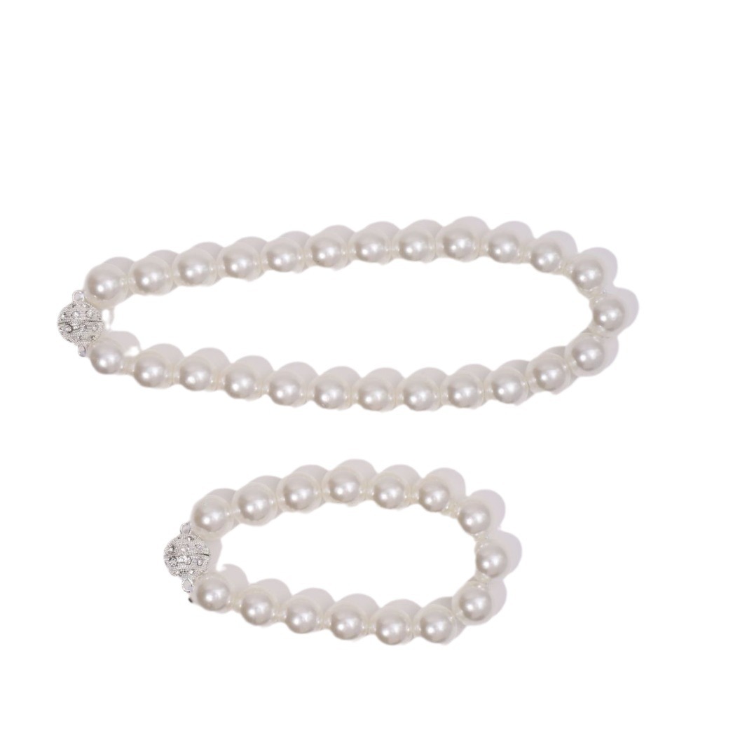 Picture of New Magnetic Curtain Buckle Window Screen Exquisite Pearl Magnetic Curtain Strap Punch-free Magnet Curtain Buckle Binding Rope