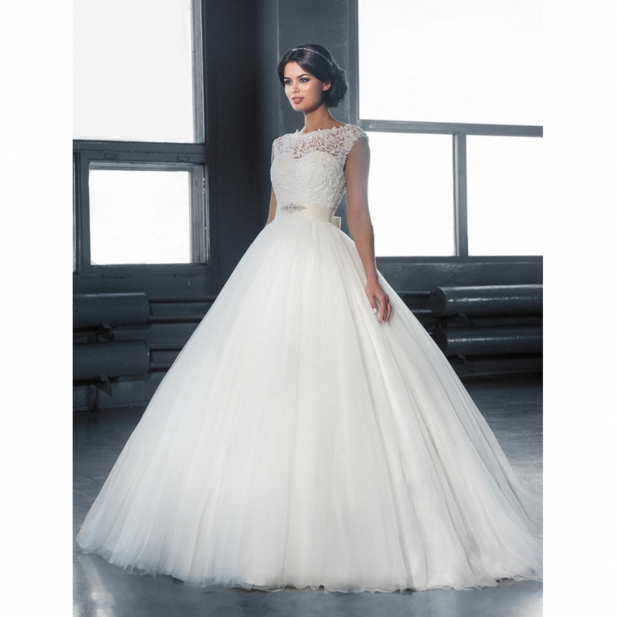 Bride's Wedding Dress Crewneck Lace Trailing Tutu Long Dress Seam Beaded Belt White Slim-fit Wedding Dress
