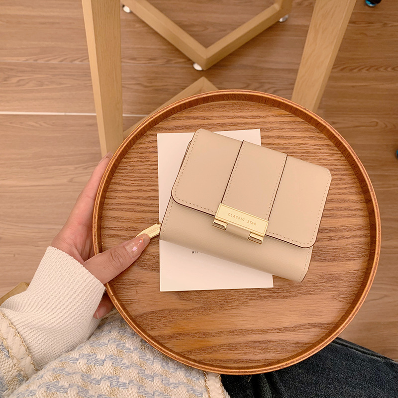 Picture of 2025 Cross-Border New Small Wallet Women's High-End Small Foldableing Wallet Short Zipper 70% off Clutch Bag for Women