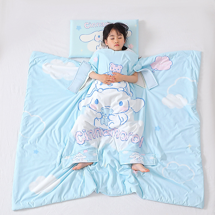 Picture of Class A children's kick-proof quilt artifact summer thin baby sleeping bag big child belly silk summer quilt air conditioning quilt