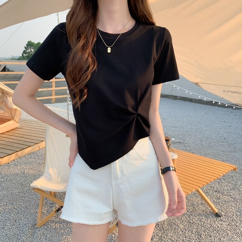Picture of Irregular Short-Sleeved T-Shirt for Women 2023 New Summer Thoughtful Design Niche Half-Sleeved High-Waisted Short Top