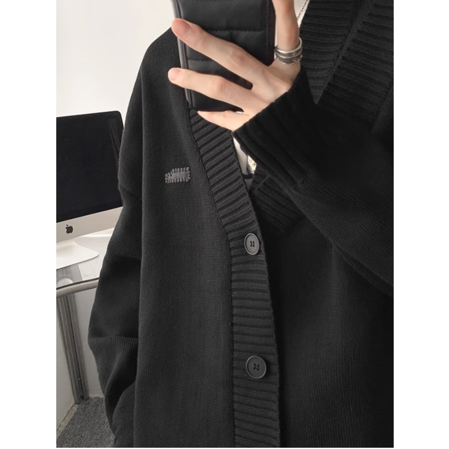 Casual regular Winter Knitted Cardigan Jacket for Men and Women Autumn 2023 New Loose Design Sense Early Autumn Tops