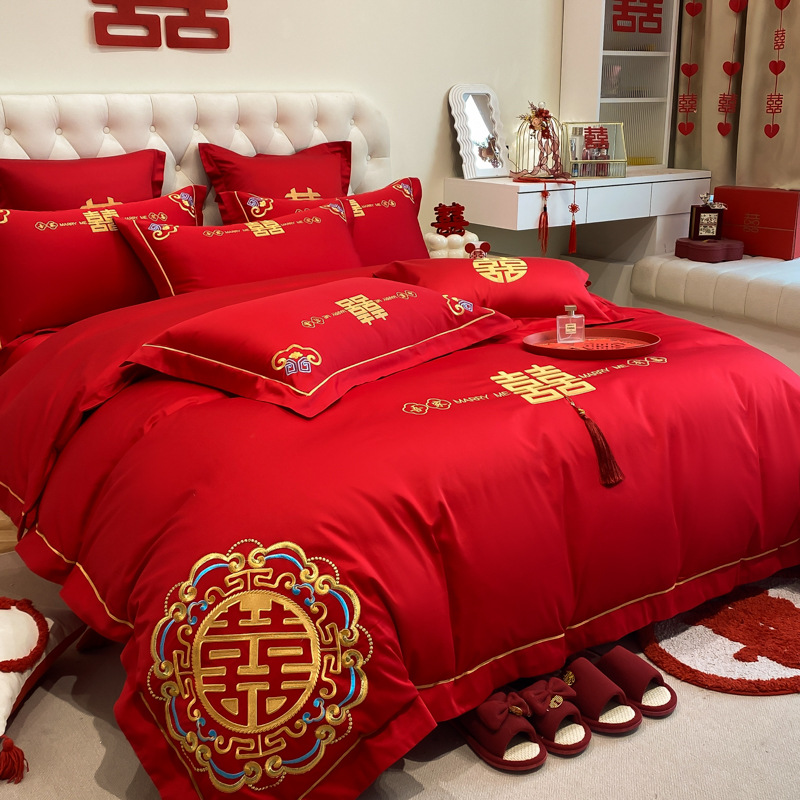 Picture of Chinese-style High-grade Wedding Four-piece Set Big Red Embroidered Wedding Dowry Quilt Cover Bed Sheet Newlywed Wedding Room Bedding