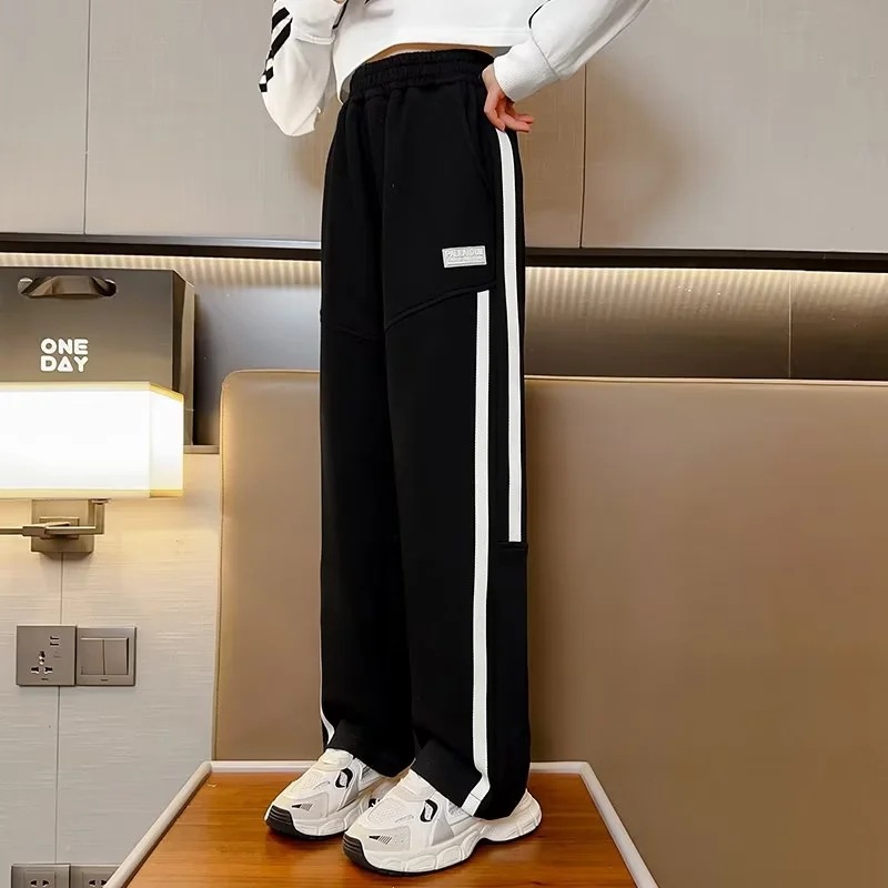 Picture of Girls' Pants Spring and Autumn 2023 New Western Style Mid-Big Boy Handsome Girls Autumn Children's Sports Casual Pants Trendy
