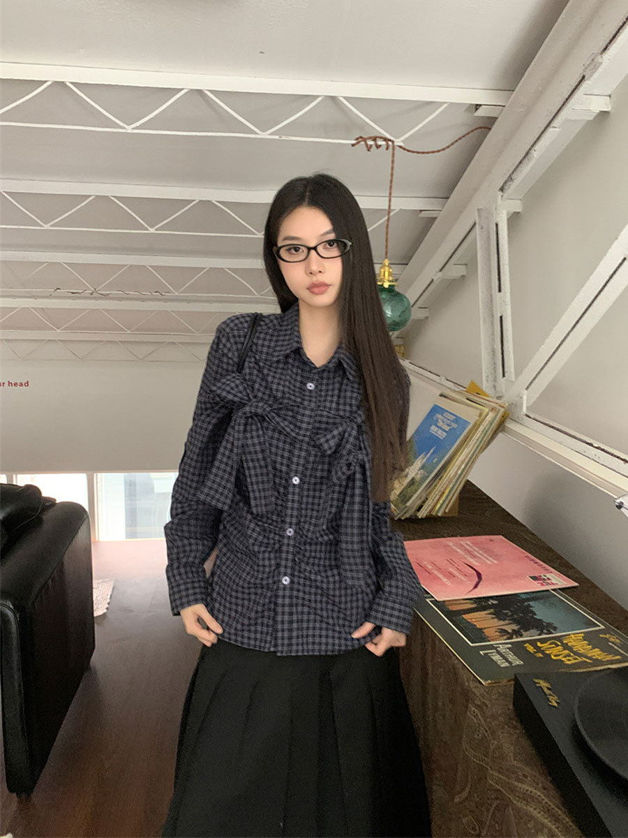 Shirt Women's Autumn Design Sense Niche Plaid Bow Pinch Long-sleeved Loose All-match Casual Vintage Hot Girl Top