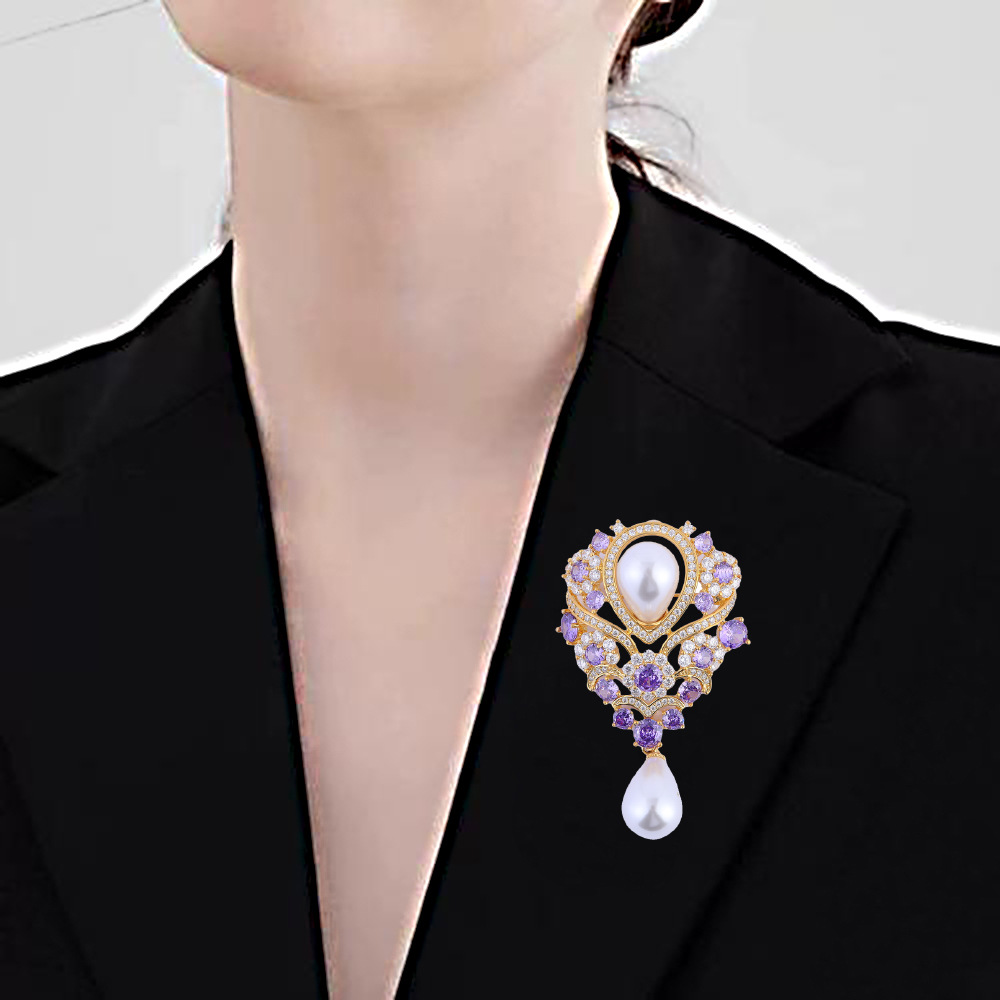 Picture of Purple Luxury High-End Diamond-Encrusted Zircon Large Pearl Brooch Anti-Exposure Suit Dress Accessories with Elegant and Fashion
