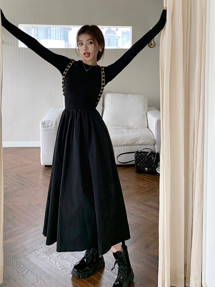 Picture of Hepburn Style Fall/Winter 2023 New Style Hepburn Style Hollow-out Long-sleeved dress Women's Elegant Slim-fit Slimming Base Dress