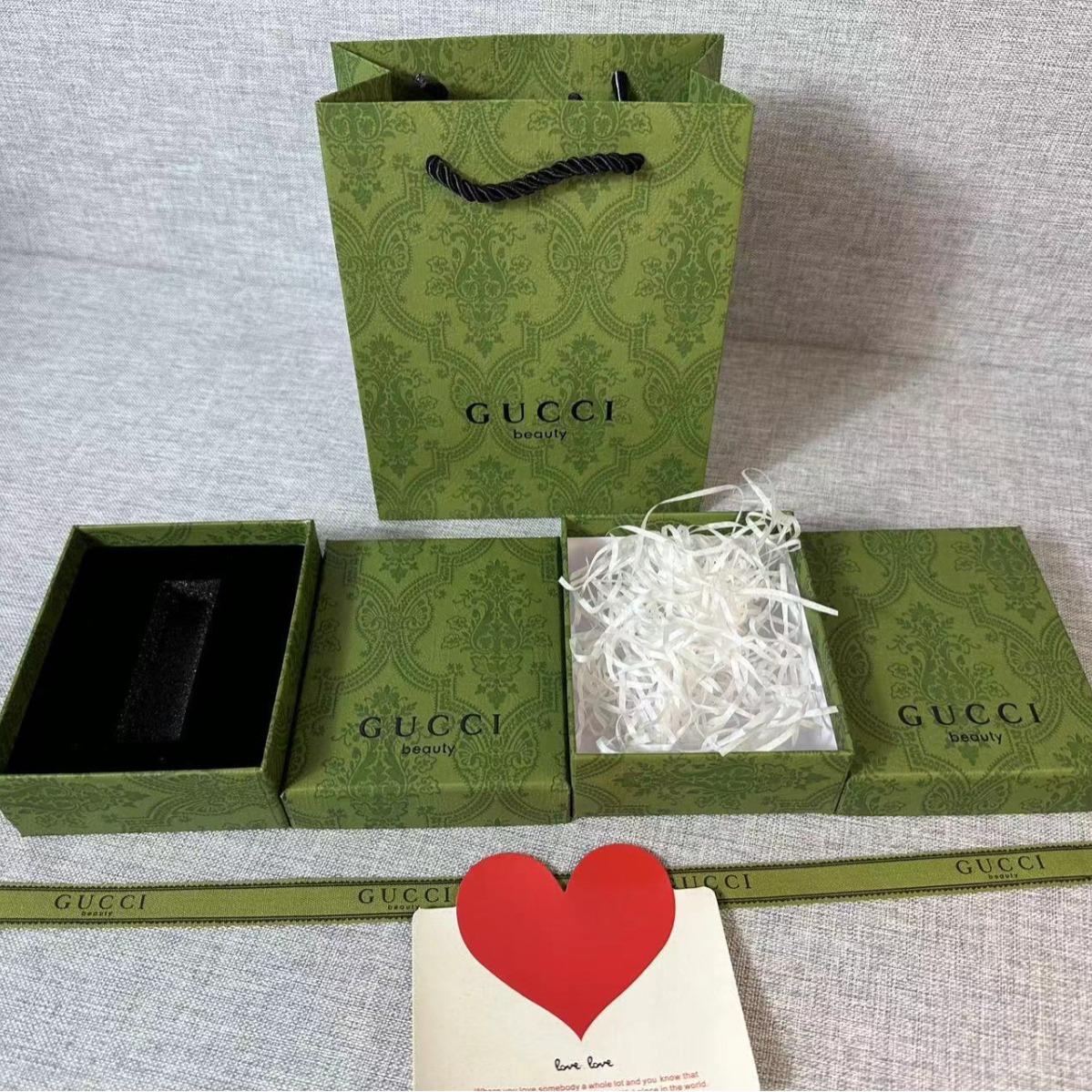 Gujia Lipstick Lipstick gift box gift bag heaven and earth cover packaging box handbag lipstick cosmetic gift box paper bag