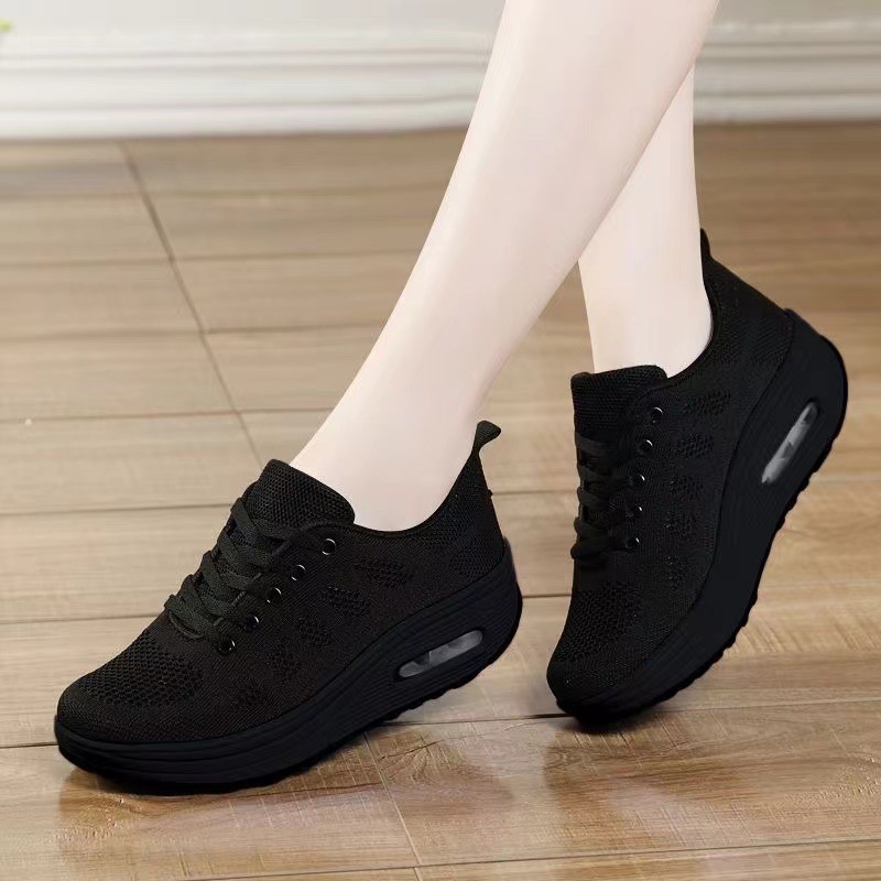Mesh Women's Shoes Spring and Summer New Fashionable Simple Breathable Single-layer Shoes Women's Thick Sole Shown High Lightweight and Comfortable Fashionable Sports Shoes