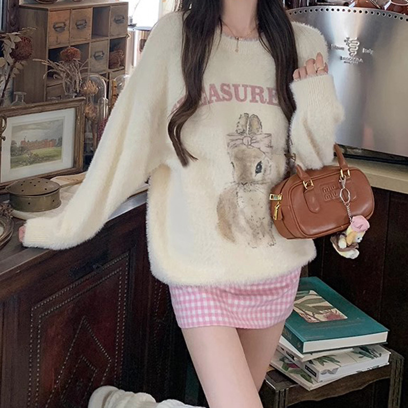 2024 Autumn and Winter Long Sleeve Sweater Fashion Early Autumn Thickened Round Neck Printed Lazy Style Loose Knitted Top Trendy