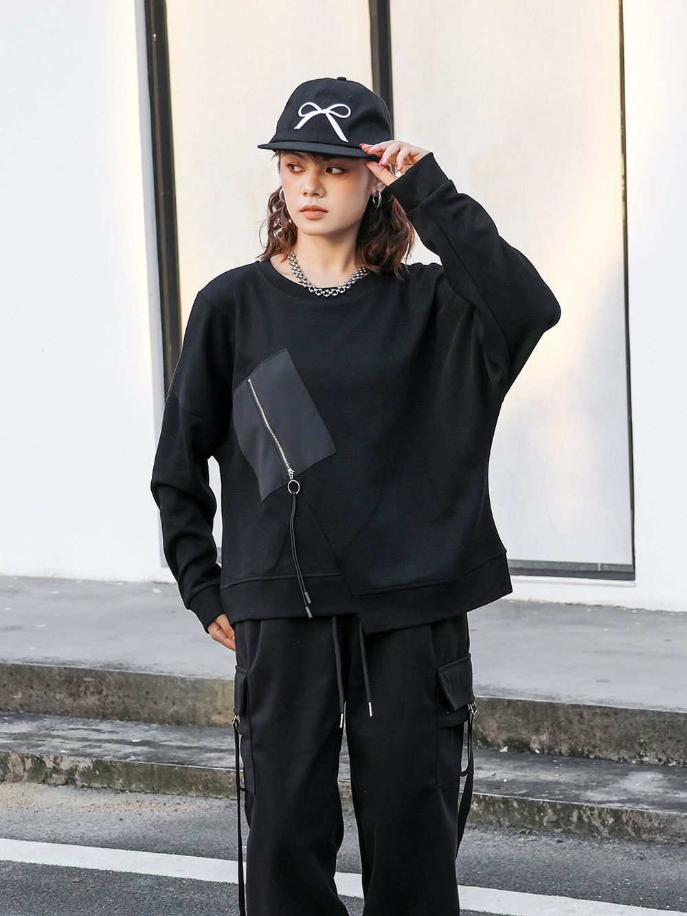 241005 Autumn Solid Color Design Sense Niche Sweater European Goods Dark Style Unique Chic Casual All-match Top Trendy