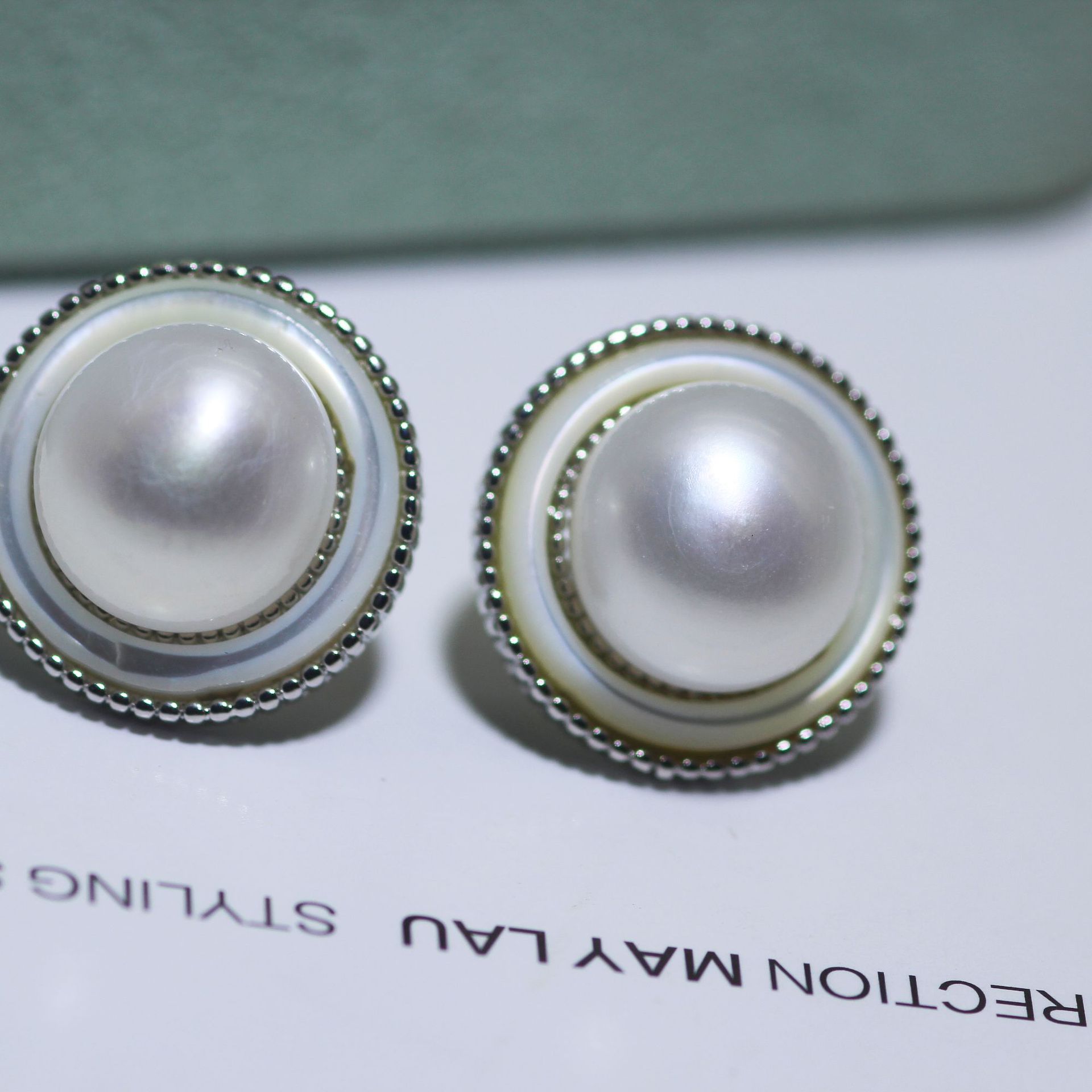 Picture of Zhuji Pearl Earrings S925 Sterling Silver Needle Fritillaria poached egg Pearl 9-10mm Earrings Earrings Wholesale Women