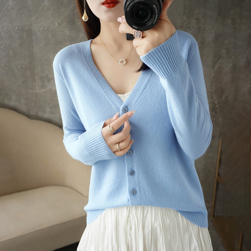 Picture of Knitted Cardigan, Large Size Sweater Cardigan, Women's Loose Cardigan, Short Autumn and Winter Outwear, Women's Long-Sleeved Jacket Base
