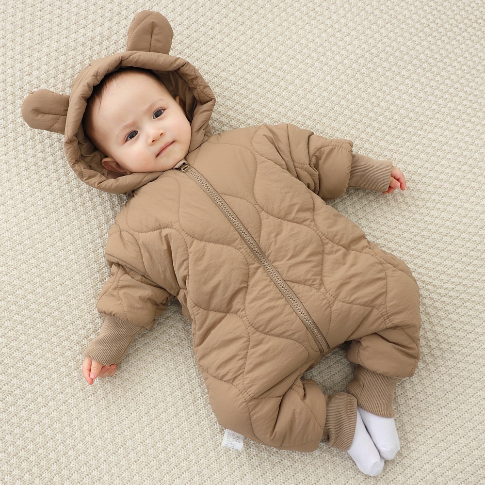 Picture of Autumn and winter newborn baby jumpsuit fleece-lined thickened baby winter cotton-padded jacket cotton-padded jacket going out clothes holding clothes