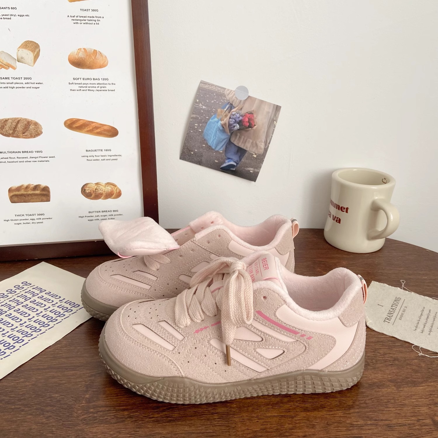 Pink fleece-lined board shoes women's moral training winter new chic niche ugly adorable cotton shoes student sports two cotton white shoes