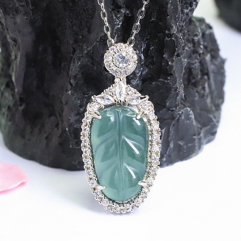 Xinyu Natural A-Grade Jade Leaf Pendant Blue Water Jade Necklace Live Broadcast Hot Sale Wholesale Fc5050704