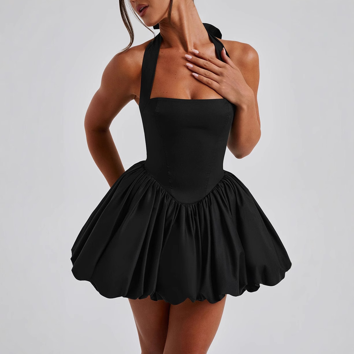 New European and American Spice Girl Style 2025 Summer Sexy Tight Waist Slim Taped Skirt Hanging Neck Strap Bow dress