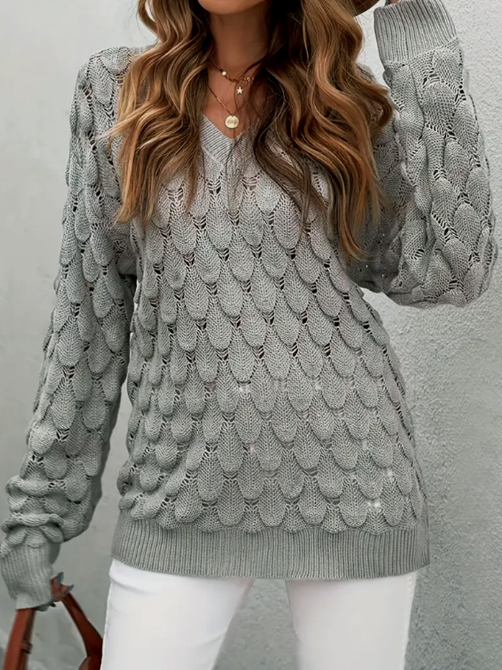 Foreign trade cross-border Europe and the United States Amazon source manufacturers sweater women's long sleeve v-neck pullover wig empty sweater autumn and winter