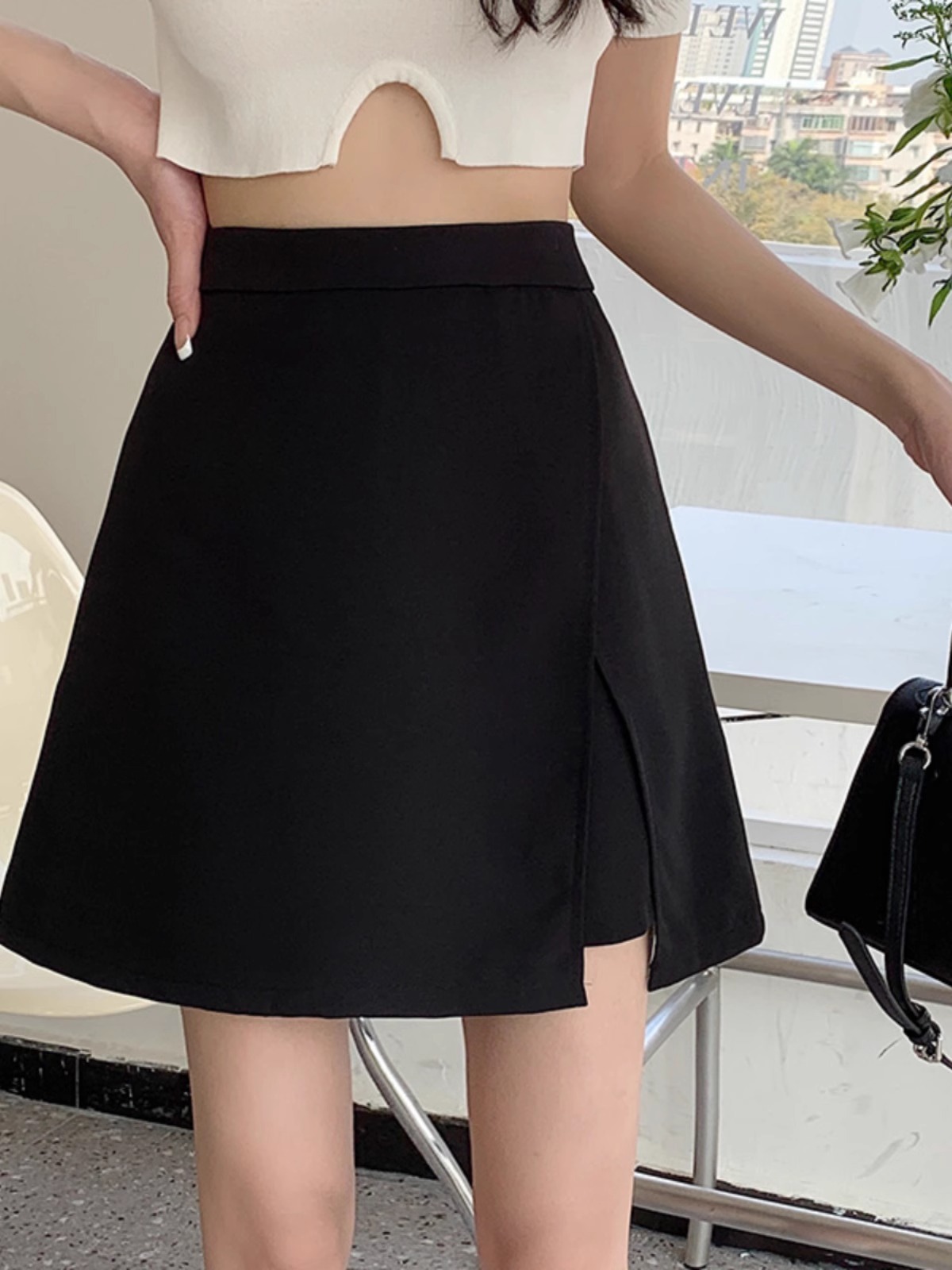 2024 Skirt Women's New Design Sense Split A- Line Skirt High Waist Slimming Fashionable Covering Hip Step Skirt