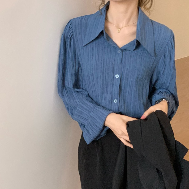 Korean salt-style vintage pleated long-sleeve shirt for women, French elegance, versatile lapel shirt, niche shirt top, white for women