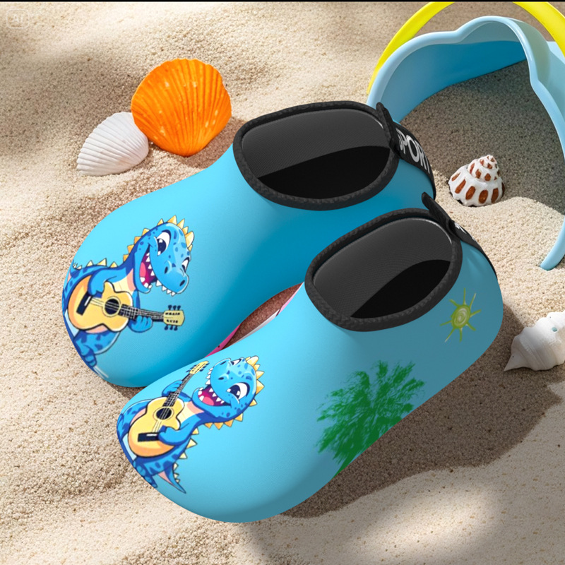 Picture of Children's beach shoes, non-slip soft-soled diving, snorkeling, swimming shoes, baby and baby water park shoes, sea rush and wading shoes