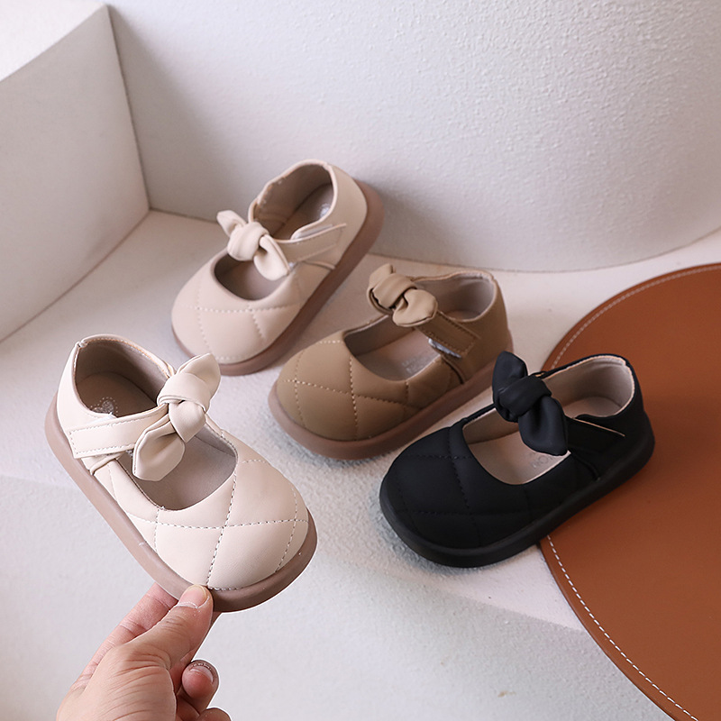 Picture of Children's Leather Shoes 2025 Spring Soft Leather Bow Girls Princess Shoes Children's Shoes Lolita Baby Girls Single Shoes Leather Shoes