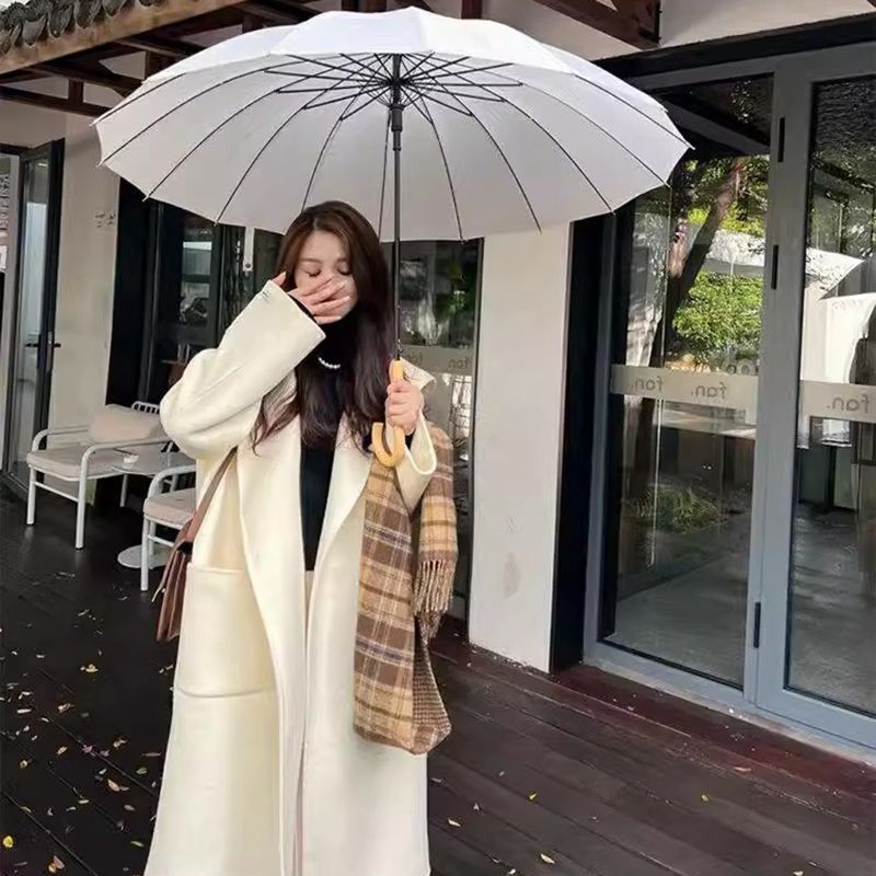Picture of New Autumn and Winter Hepburn Style British Woolen Coat Mid-length Fashionable Horn Buckle Hooded Wool Woolen Coat