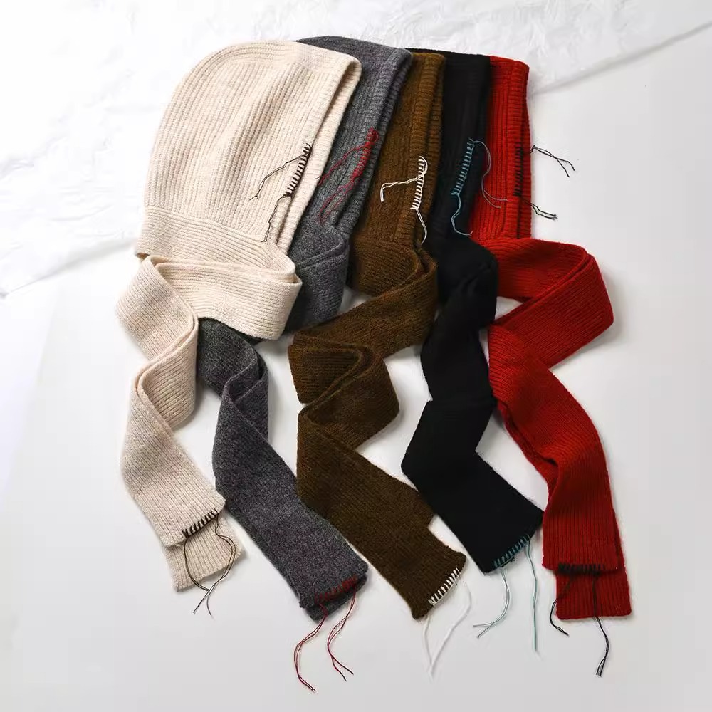 Picture of Senior Balaclava Hat Women's Outer Lace Solid Color Knitted Warm Ear Wool Hat Autumn and Winter New