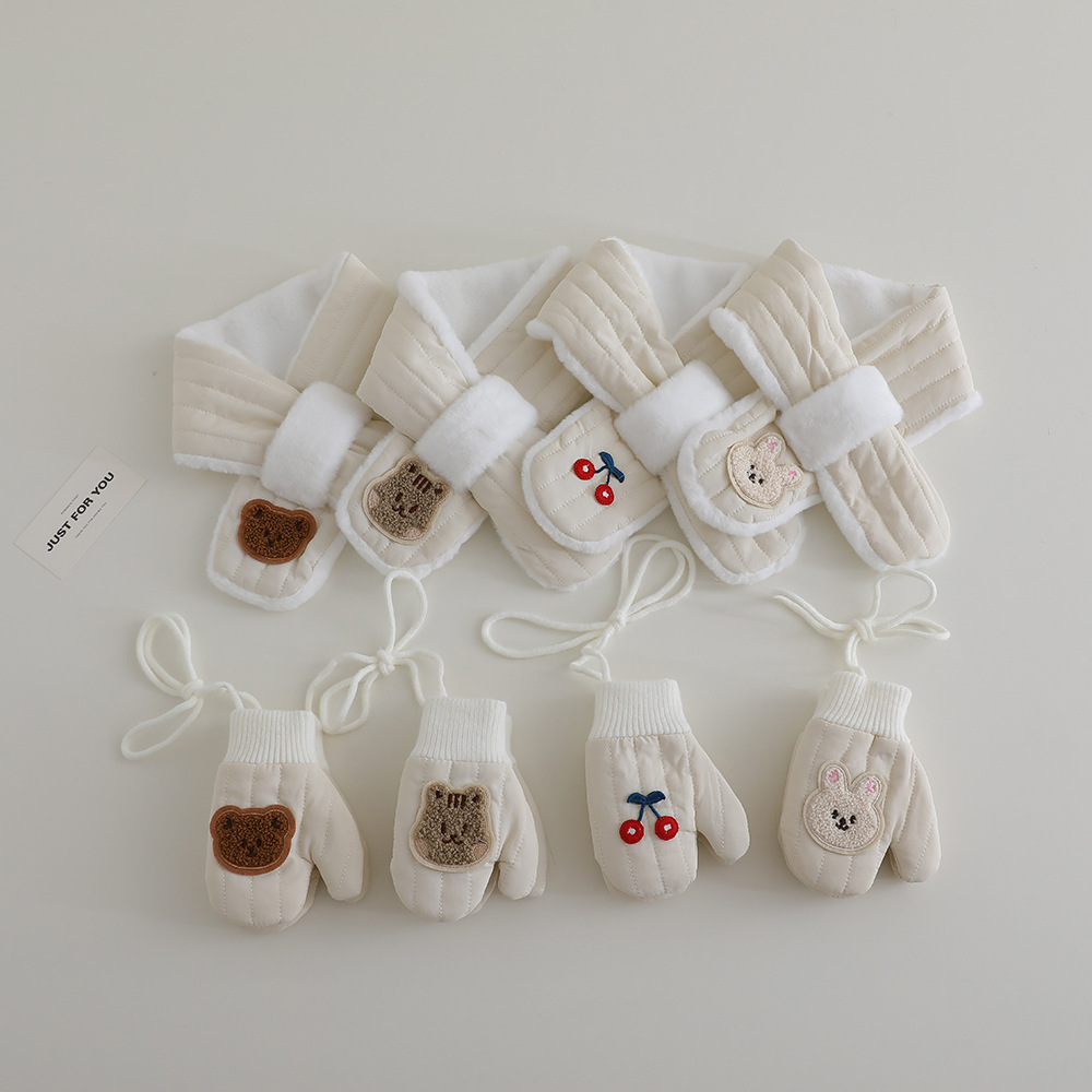 Baby wool pullover cap cute autumn and winter hat scarf suit knitted hat new Korean version of children and girls ear protection cap