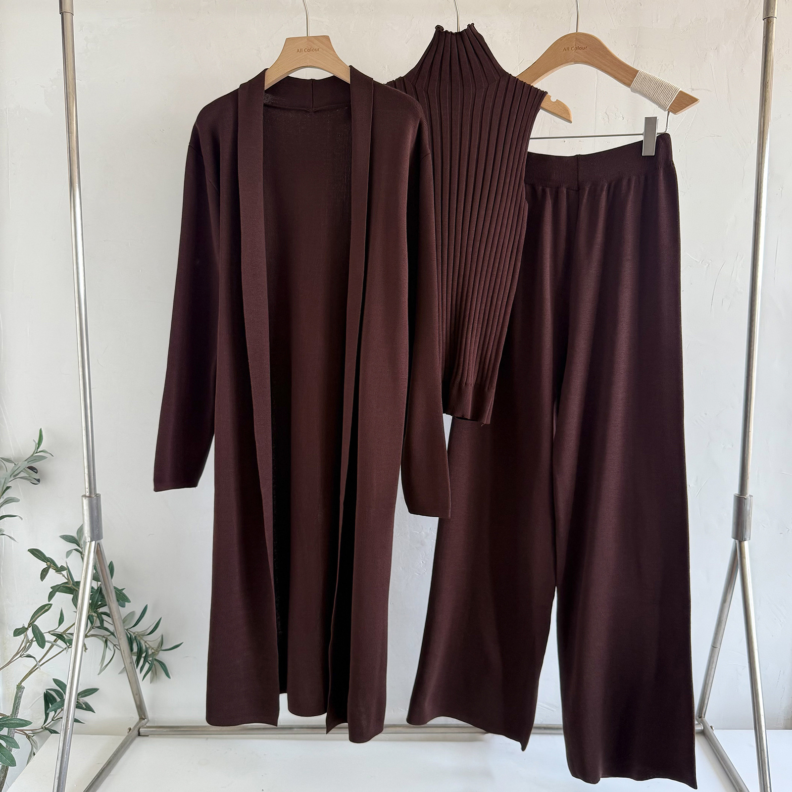 Picture of Cross-border Amazon Spring and Autumn New Lazy Elegant Knitted suit Sleeveless Vest Sweater Cardigan Pants Three-piece Set
