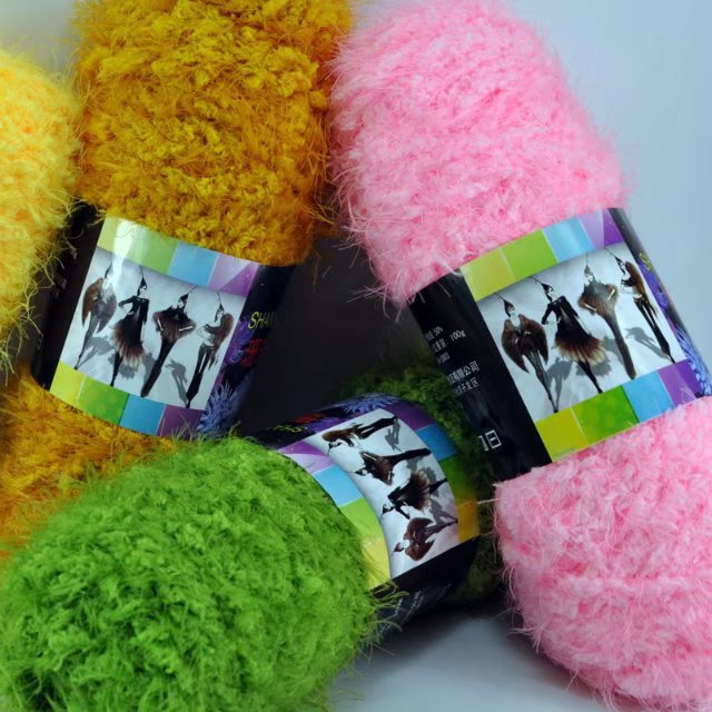 Picture of Coral Mink Velvet Wool Phoenix down Long Hair Imitation Fur Wool Thread Hand Knitted Stick Needle Baby Kidsren Outwear Thread Cross-Border