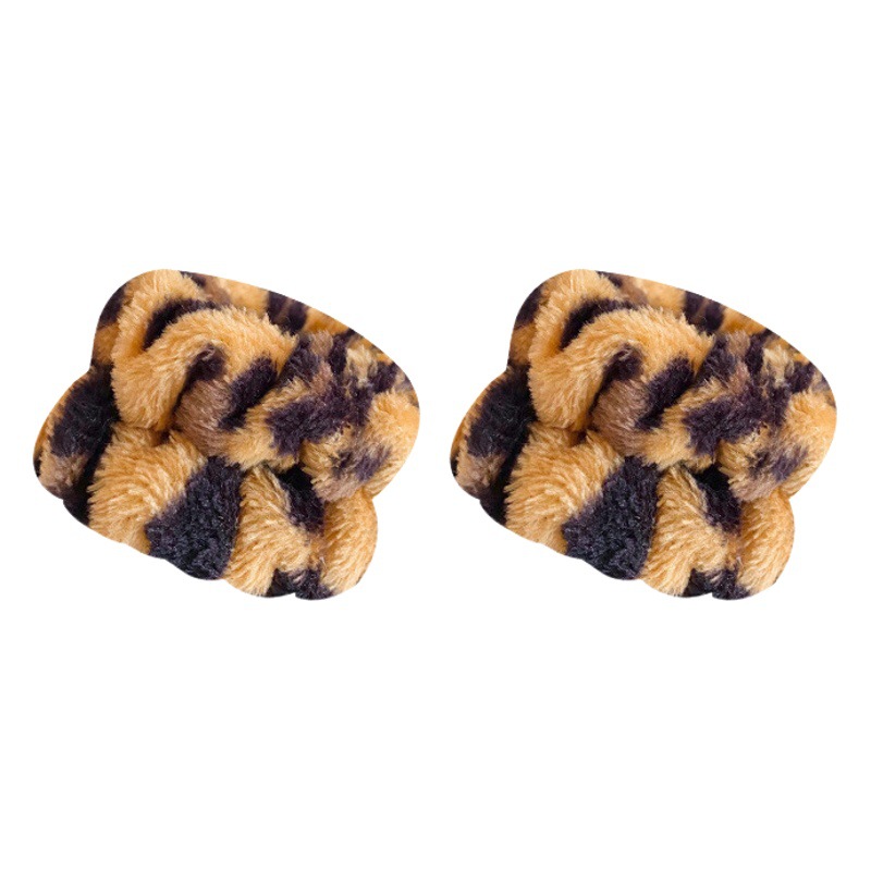 Picture of Cross-border plush face-washing wrist strap moisture-proof cuff women's waterproof wristband sports bracelet Europe and the United States solid color hair band wholesale