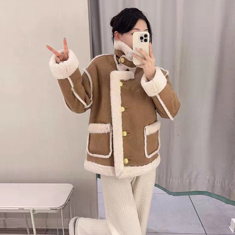 Picture of High-grade Chanel style faux lamb fur coat for women winter 2023 new fleece-lined thickened suede fur cotton-padded coat