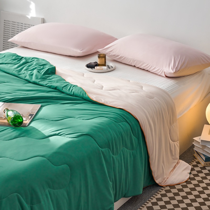 Picture of Summer Quilt with a Cooling Sensation, Silk-Like Feel Value ≥0.31, No Ice-Cold Sensation, Machine Washable, High Weight 170g, Breathable and Cool